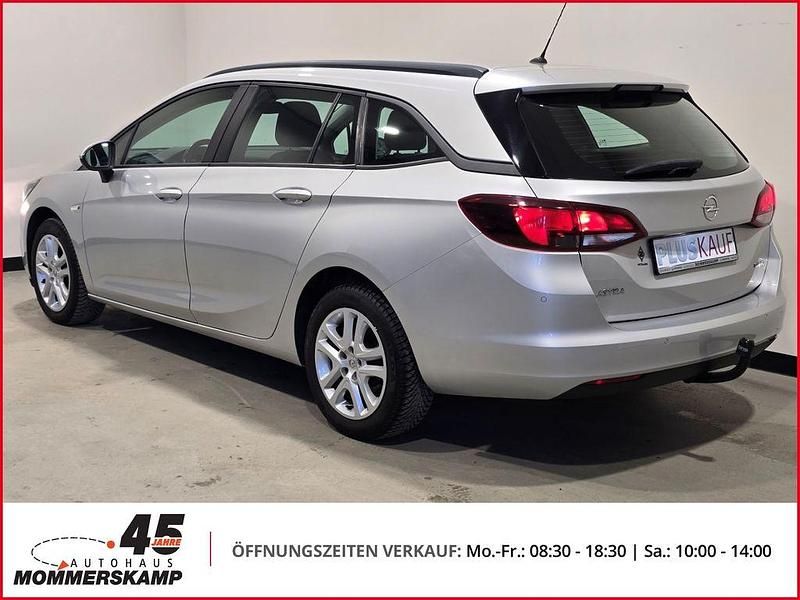 Gebraucht Opel Astra Edition 125 PS (91 kW) 2017 Grau Kombi