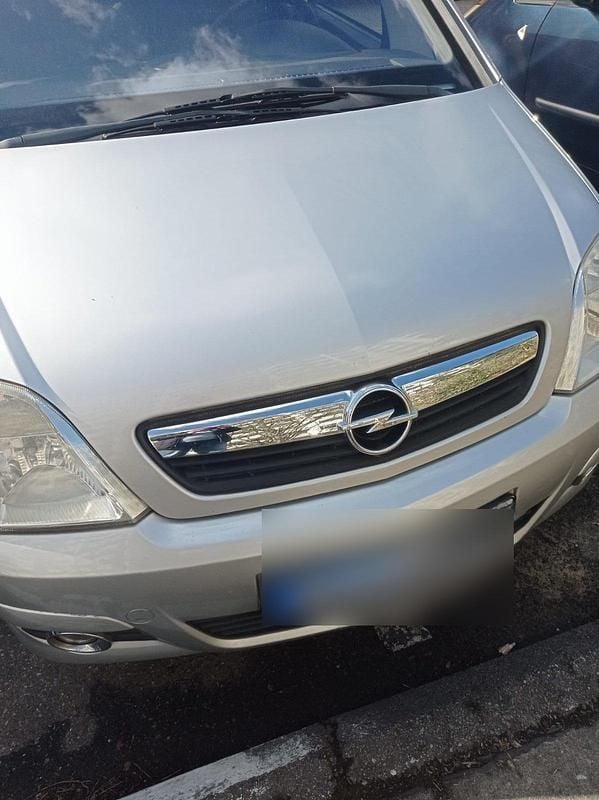 Gebraucht Opel Meriva 105 PS (77 kW) 2006 Silber Van / Kleinbus