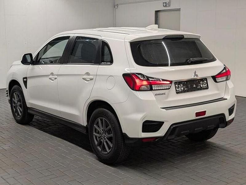 Gebraucht Mitsubishi ASX 150 PS (110 kW) 2021 Weiß (andenweiß) SUV