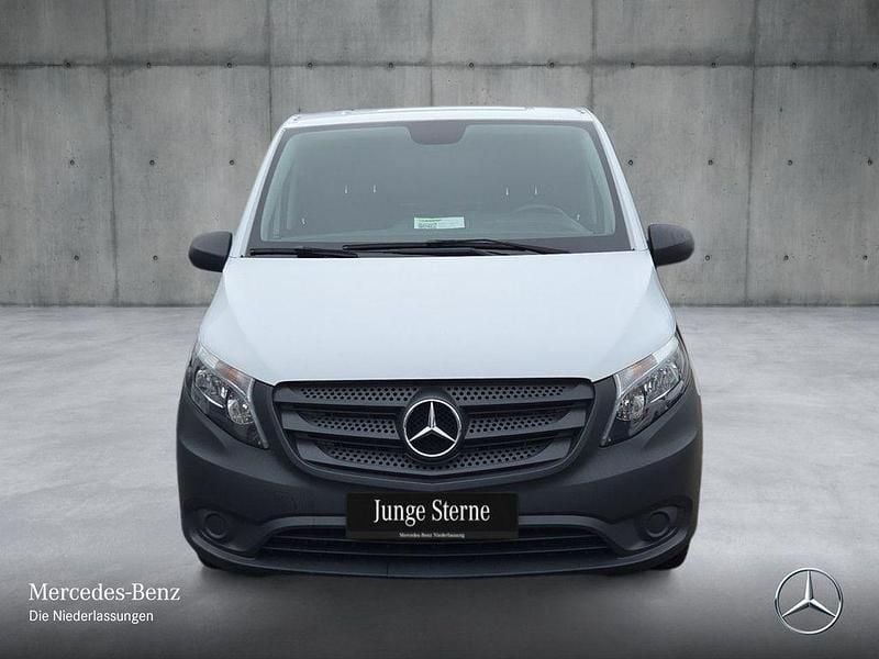Gebraucht Mercedes Vito 102 PS (75 kW) 2021 Weiß Van