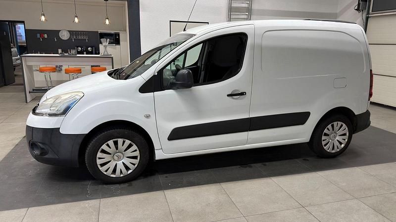Gebraucht Citroën Berlingo 98 PS (72 kW) 2012 Weiß Van / Kleinbus