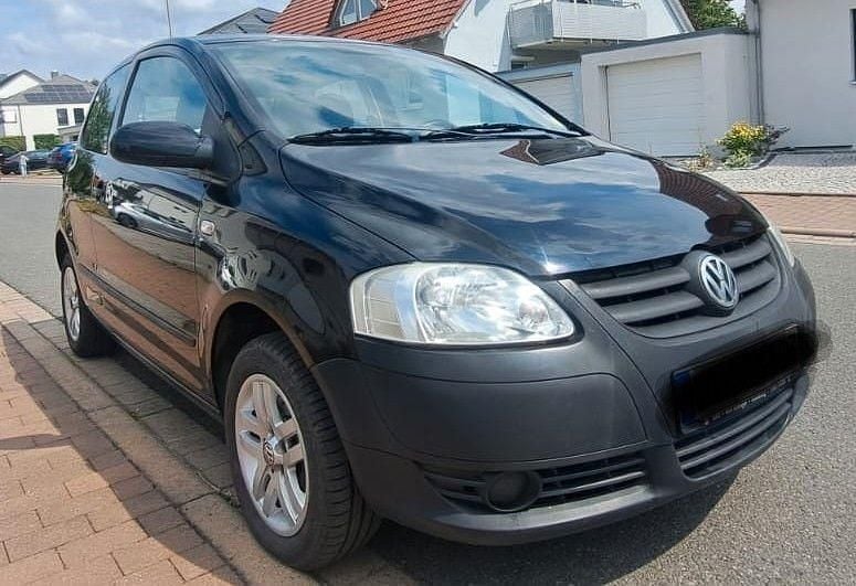 Schwarz Gebraucht 2006 VW Fox Kleinwagen | 1.699 € (Fairer Preis) - Bild 1/4