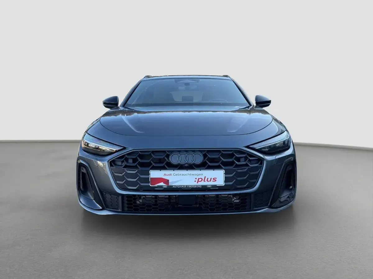 Gebraucht Audi A5 S-Line 299 PS (219 kW) 2025 Grau Kombi