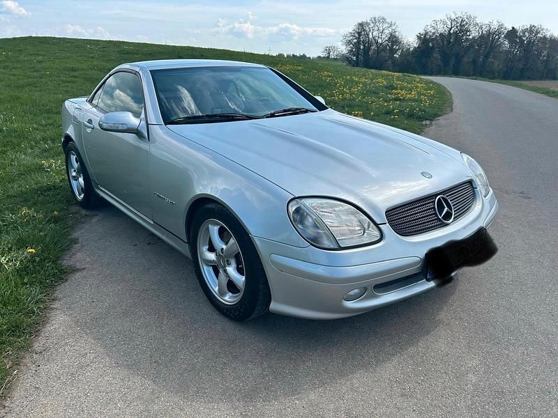 Second-hand Mercedes SLK200 2001 Argintiu Cabrio