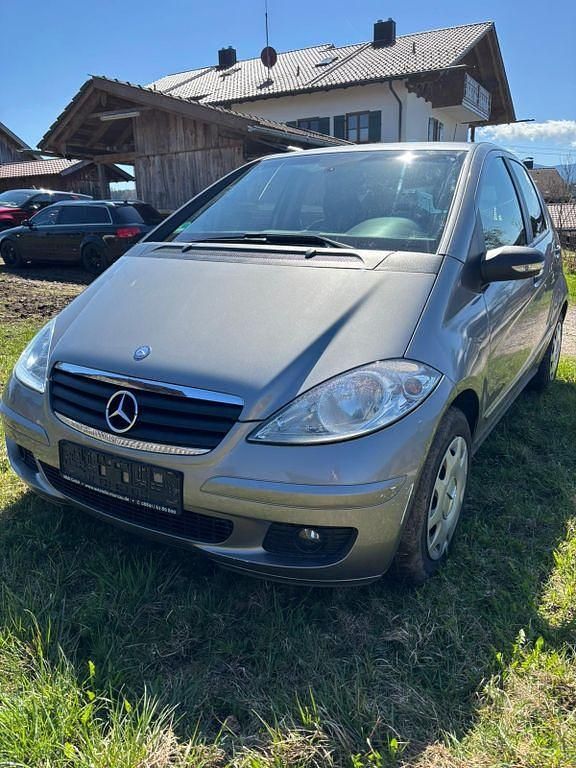 Gebraucht Mercedes A170 Elegance 116 PS (85 kW) 2007 Silber Van / Kleinbus