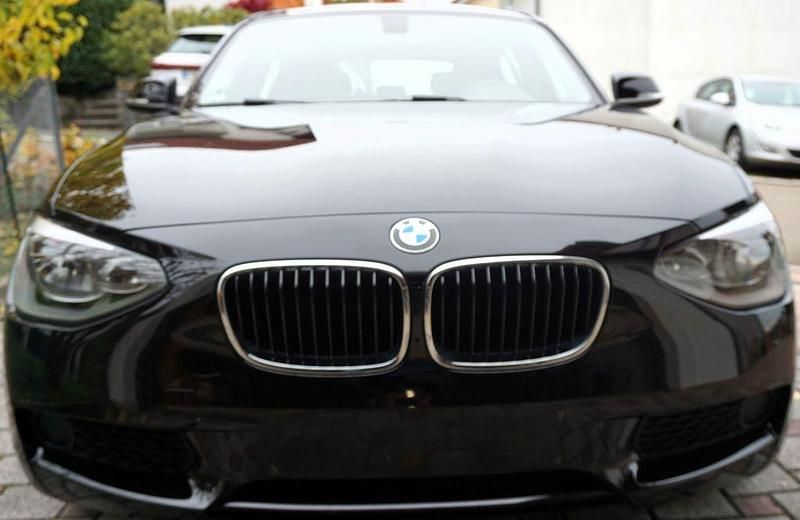 Schwarz Gebraucht 2012 BMW 114 Kleinwagen | 6.200 € (Fairer Preis) - Bild 1/4