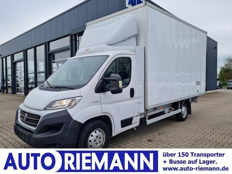 Weiß Gebraucht 2018 Fiat Ducato Van | 24.900 € - Bild 1/4