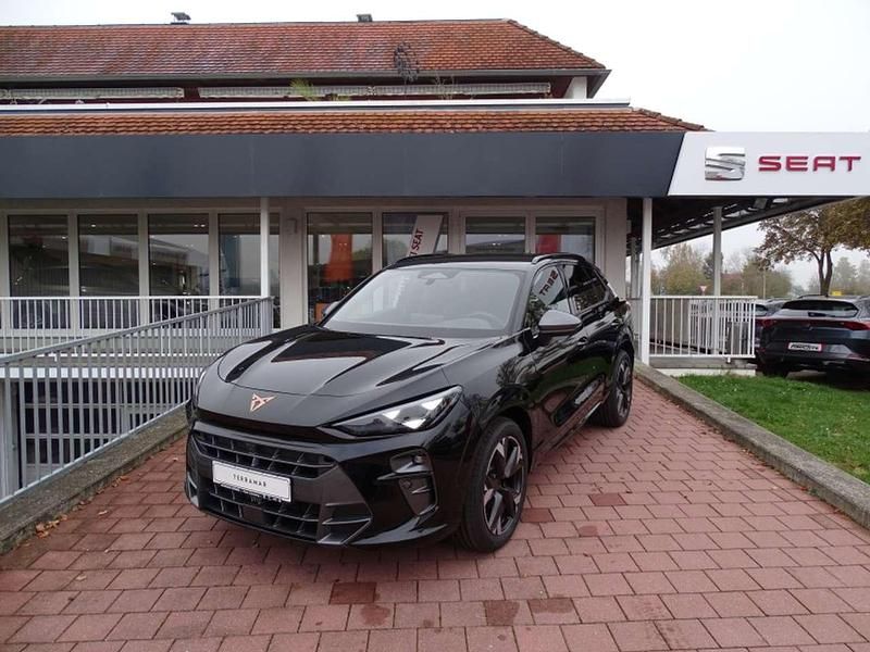 Neu Cupra Terramar 150 PS (110 kW) 2025 Midnight schwarz (metallic) SUV