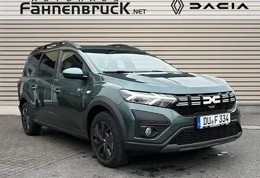 Käytetty Dacia Jogger Expression 159 HP (116 kW) 2025 Vihreä Tila-auto