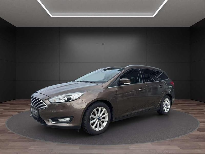 Caribou braun metallic Gebraucht 2017 Ford Focus Titanium Kombi | 10.990 € (Fairer Preis) - Bild 1/4