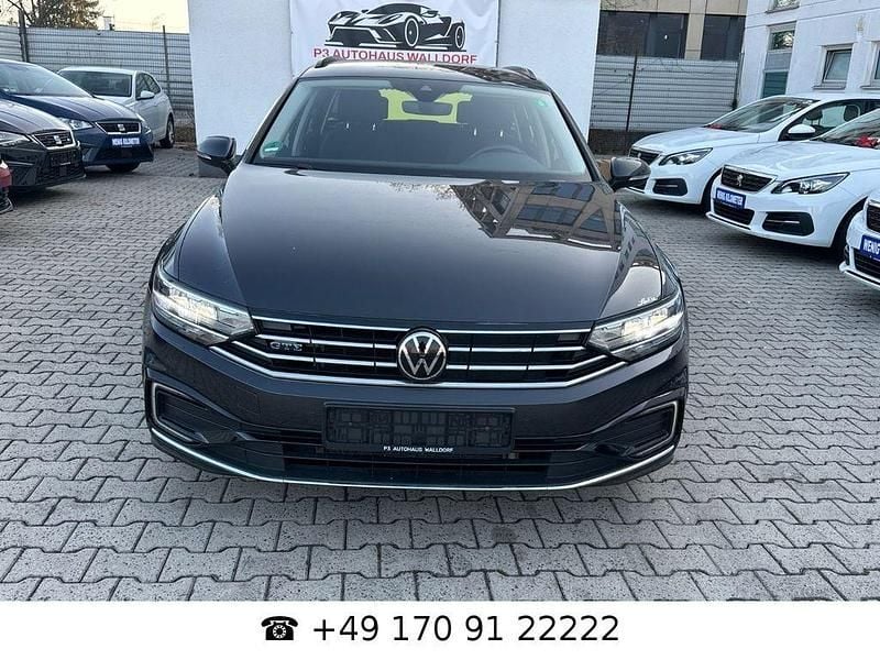 Gebraucht VW Passat GTE 156 PS (114 kW) 2020 Grau Kombi