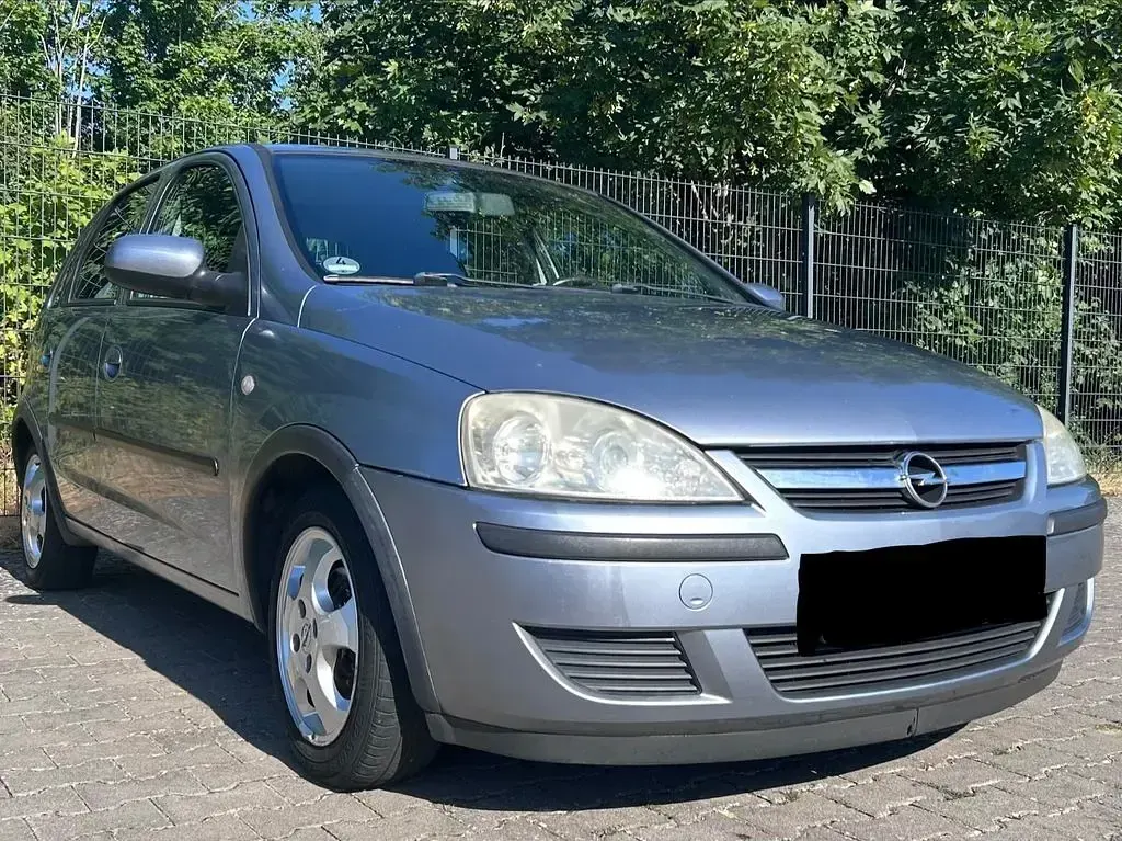 Gebraucht Opel Corsa 75 PS (55 kW) 2004 Silber Kleinwagen