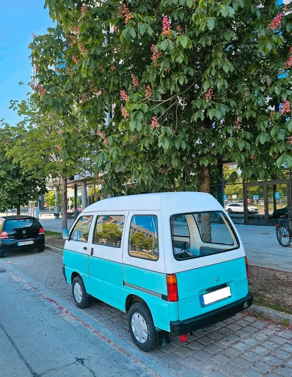 Gebraucht Piaggio Porter 65 PS (47 kW) 2003 Weiß Van / Kleinbus