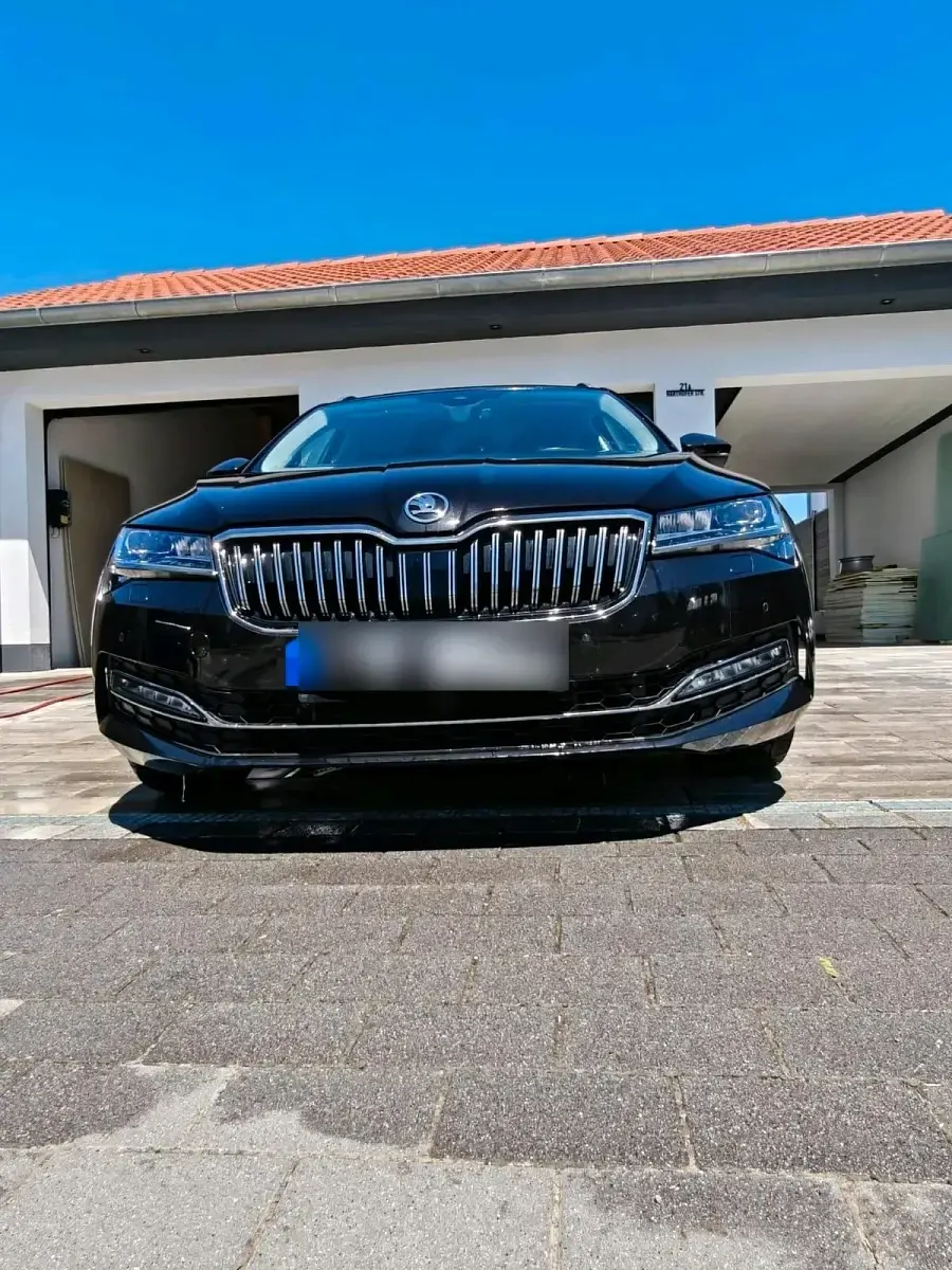Gebraucht Skoda Superb Style 272 PS (200 kW) 2019 Schwarz Kombi