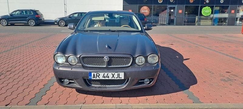 Gebraucht Jaguar XJ 209 PS (153 kW) 2008 Grau Limousine