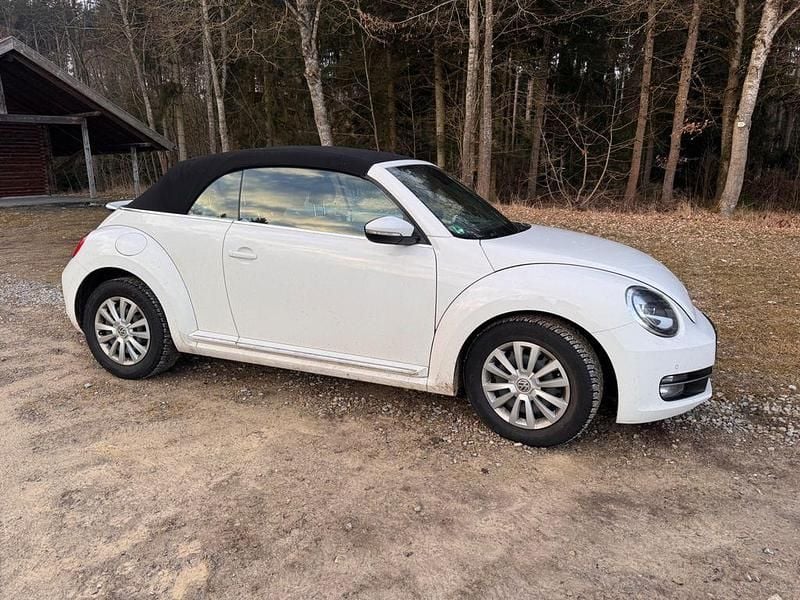 Gebraucht VW Beetle 105 PS (77 kW) 2013 Weiß Cabrio