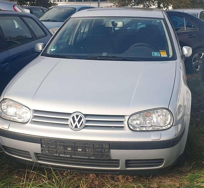 Grau Gebraucht 1998 VW Golf IV Comfortline Limousine | 1.590 € (Guter Preis) - Bild 1/4