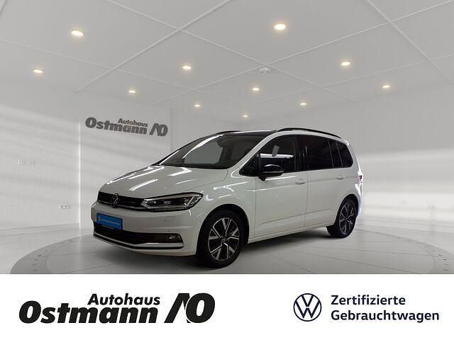Gebraucht VW Touran Highline 150 PS (110 kW) 2021 Weiß Van / Kleinbus