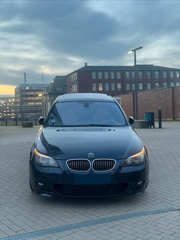 Gebraucht BMW 530 M Sport 272 PS (200 kW) 2008 Blau Limousine