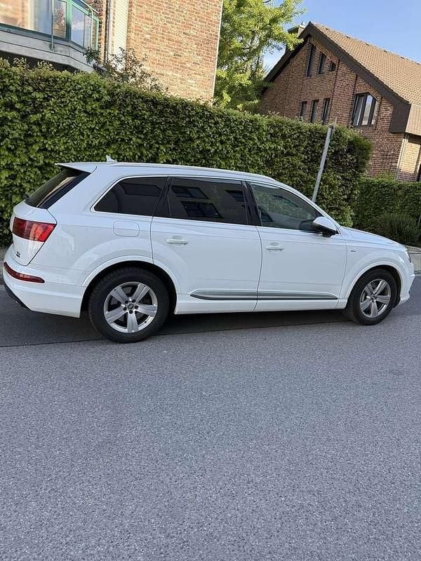 Weiß Gebraucht 2015 Audi Q7 S-Line SUV | 24.500 € (Guter Preis) - Bild 1/4