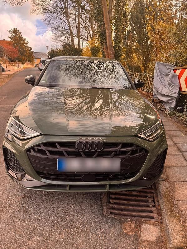 Gebraucht Audi A3 S-Line 150 PS (110 kW) 2025 Grün Kombi