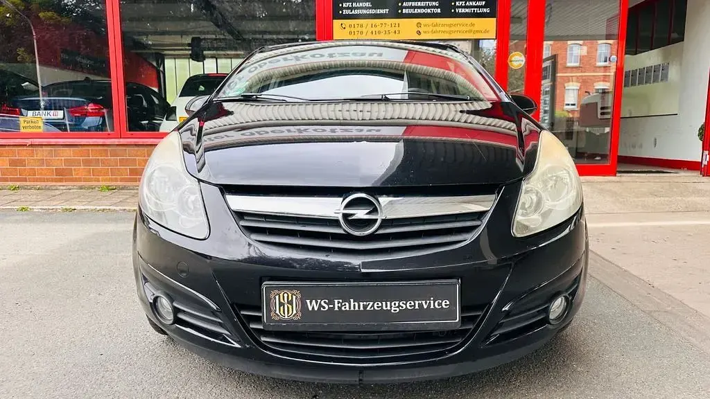 Gebraucht Opel Corsa Edition 101 PS (74 kW) 2010 Schwarz Kleinwagen