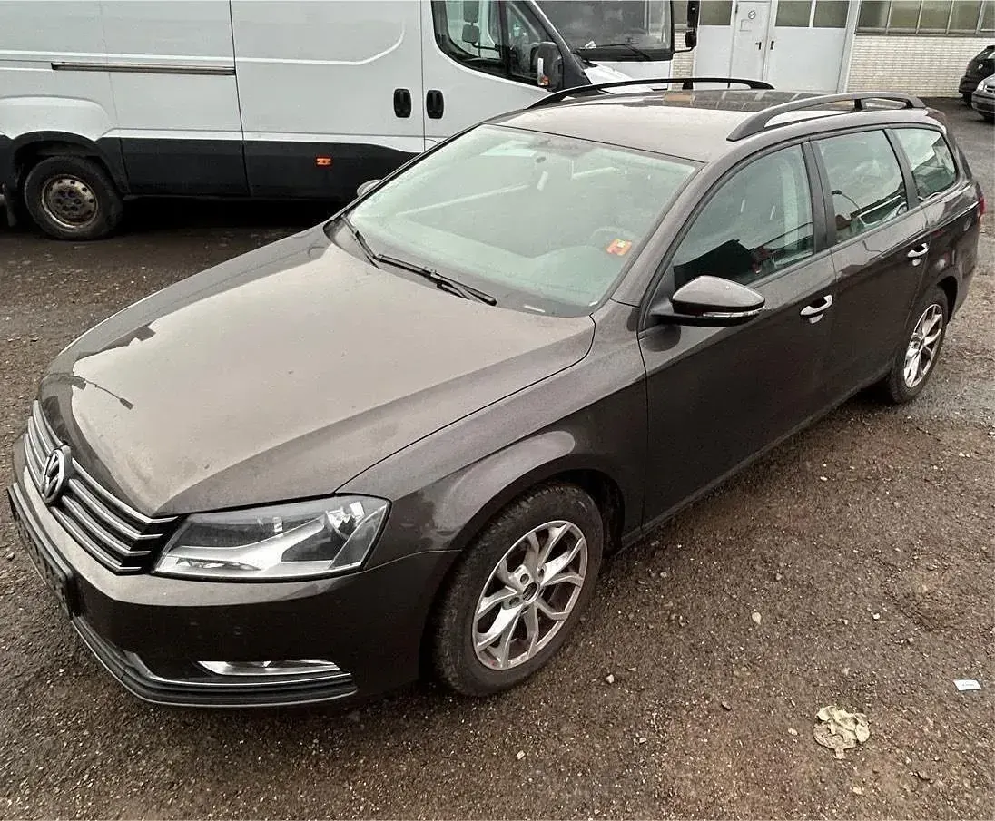 Second-hand VW Passat 125 CP (91 kW) 2014 Maro Break