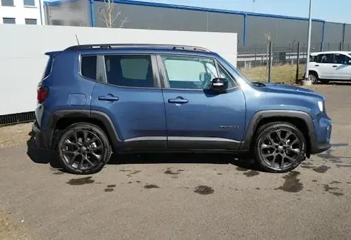 Gebraucht Jeep Renegade 130 PS (95 kW) 2024 Blau SUV