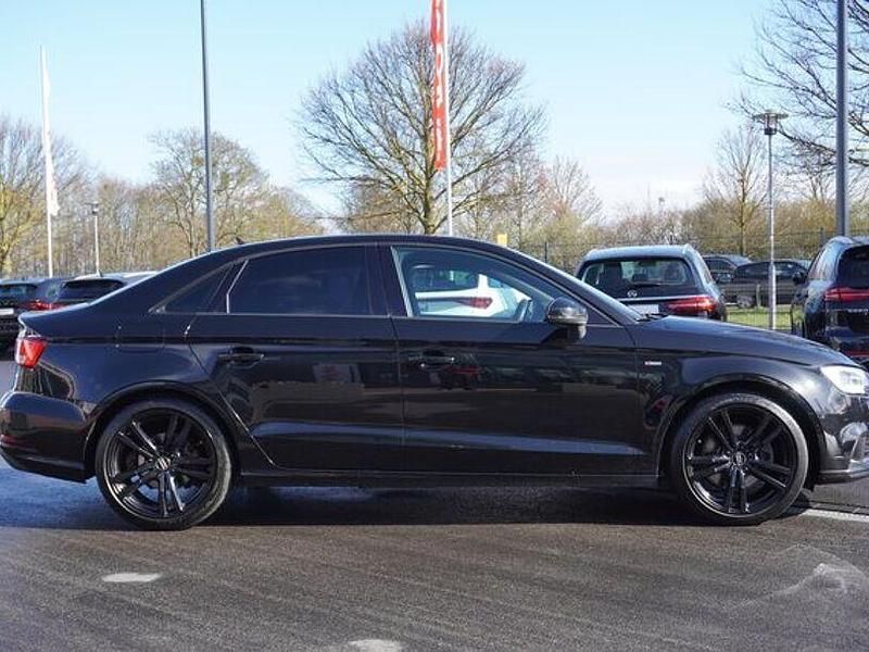 Gebraucht Audi A3 Sport 184 PS (135 kW) 2017 Schwarz Limousine