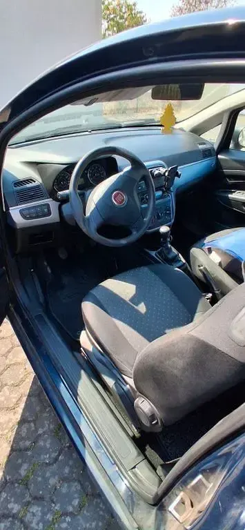 Gebraucht Fiat Grande Punto 77 PS (56 kW) 2009 Blau Kleinwagen