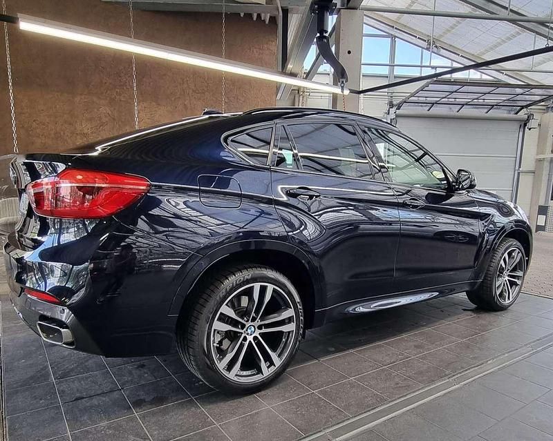 Schwarz Gebraucht 2019 BMW X6 M Sport SUV | 42.000 € (Fairer Preis) - Bild 1/4