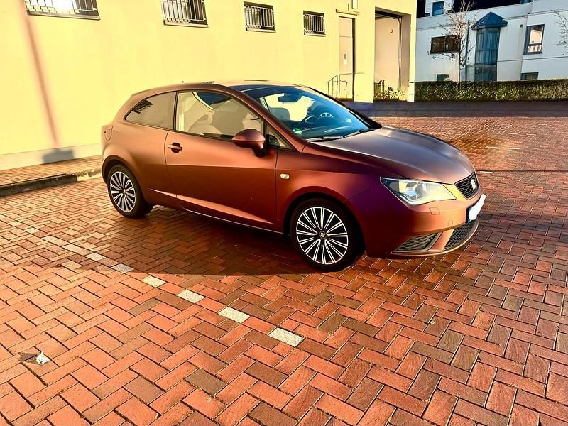 Violet Gebraucht 2016 Seat Ibiza Kleinwagen | 5.399 € (Guter Preis) - Bild 1/4