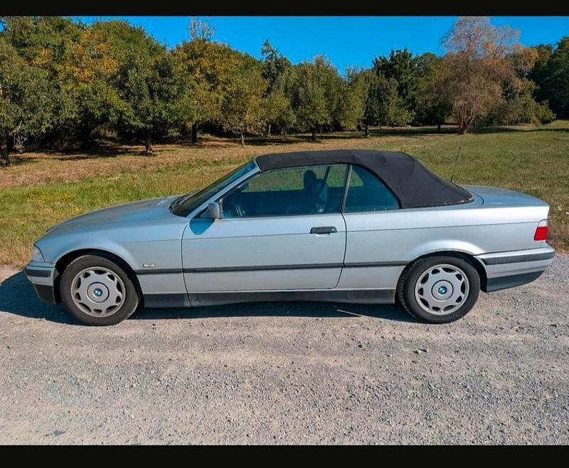 Silber Gebraucht 1999 BMW 318 Cabriolet Cabrio | 2.200 € (Superpreis) - Bild 1/4