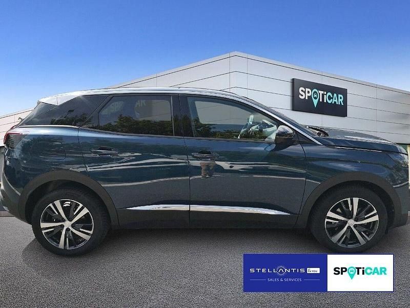 Gebraucht Peugeot 3008 Allure 131 PS (96 kW) 2023 Blau SUV
