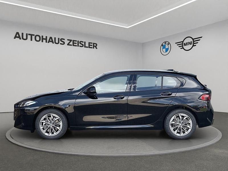 Neu BMW 120 Efficient Dynamics 170 PS (125 kW) 2025 Schwarz Kleinwagen