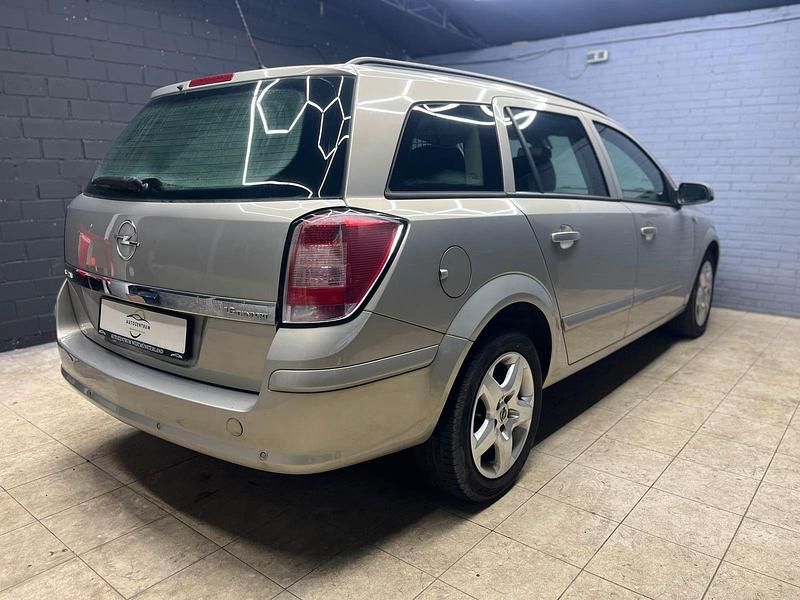 Gebraucht Opel Astra 105 PS (77 kW) 2007 Kombi