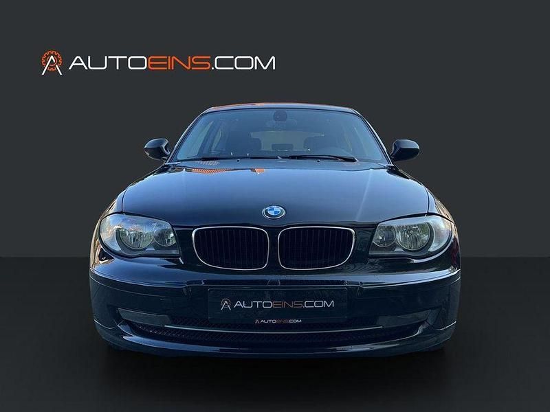 Gebraucht BMW 116 Advantage 122 PS (89 kW) 2012 Schwarz Kleinwagen