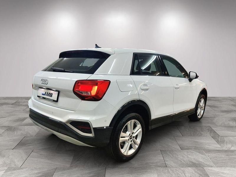 Neu Audi Q2 Advanced Plus 150 PS (110 kW) 2025 Weiß SUV