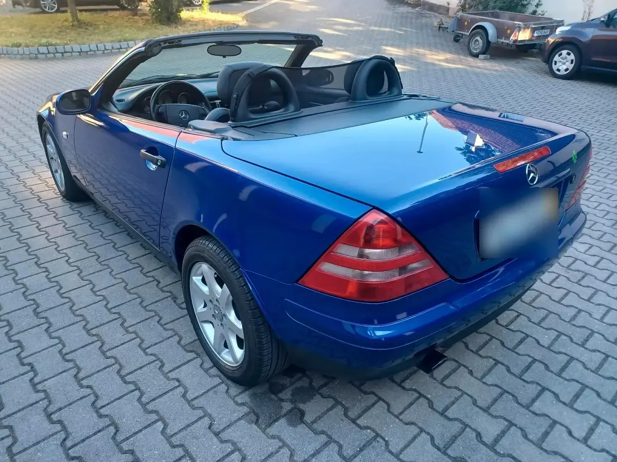 Gebraucht Mercedes SLK200 136 PS (100 kW) 2000 Blau Cabrio