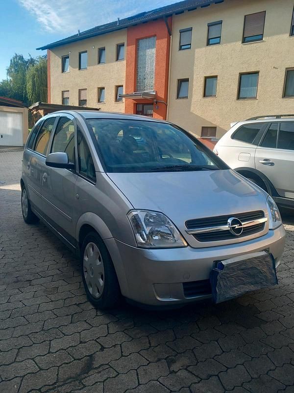 Silber Gebraucht 2005 Opel Meriva Van / Kleinbus | 1.500 € (Guter Preis) - Bild 1/4