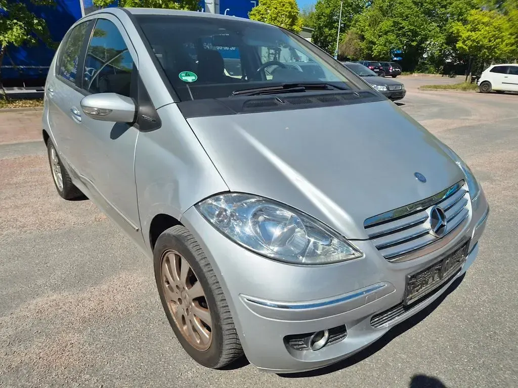 Gebraucht Mercedes A200 Elegance 140 PS (102 kW) 2004 Silber Van / Kleinbus