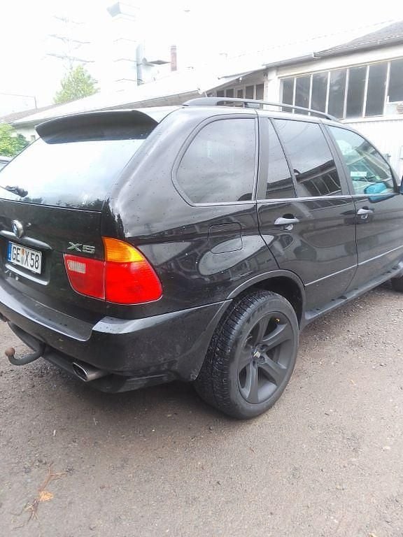 Schwarz Gebraucht 2000 BMW X5 SUV | 2.950 € (Guter Preis) - Bild 1/4