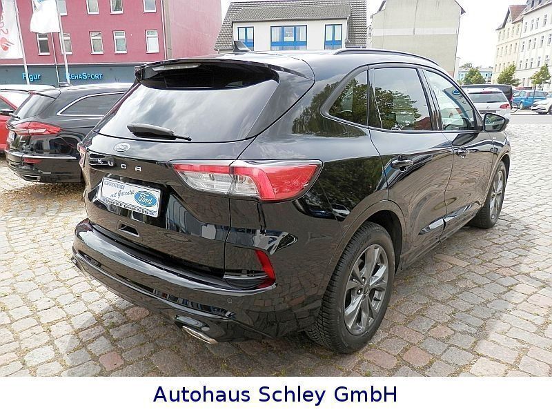 Gebraucht Ford Kuga ST-Line 120 PS (88 kW) 2022 Schwarz SUV