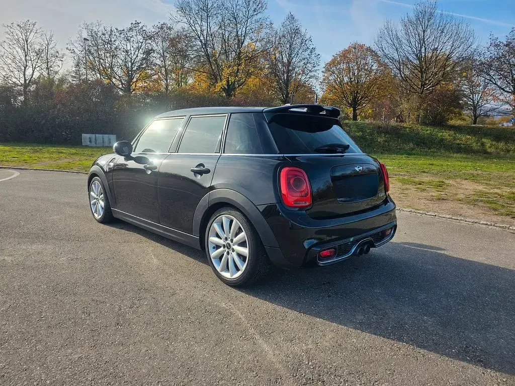 Gebraucht Mini Cooper S 192 PS (141 kW) 2015 Schwarz Kleinwagen
