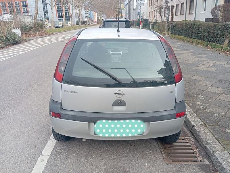 Gebraucht Opel Corsa 80 PS (58 kW) 2003 Silber Kleinwagen