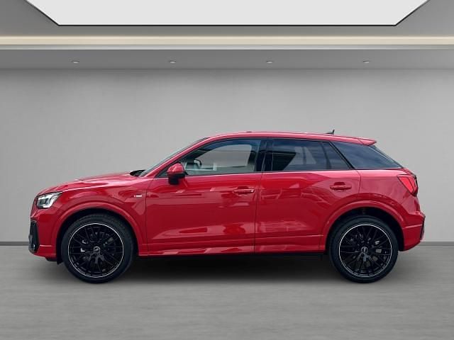 Nowe Audi Q2 S-Line 150 KM (110 kW) 2026 Czerwony SUV