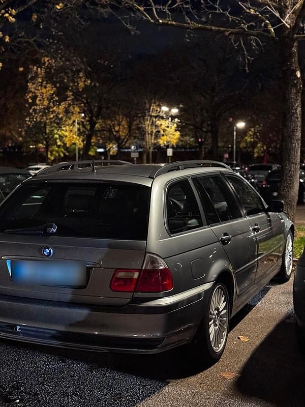 Gebraucht BMW 320 170 PS (125 kW) 2004 Silber Kombi