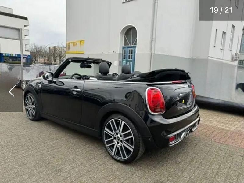 Gebraucht Mini Cooper D 116 PS (85 kW) 2019 Schwarz Kleinwagen