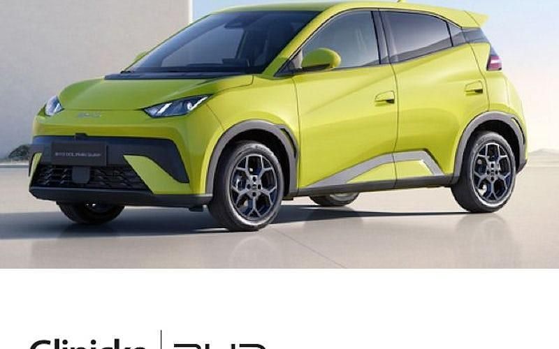 Grün Neu 2025 BYD Dolphin Boost Kleinwagen | 28.380 € - Bild 1/1