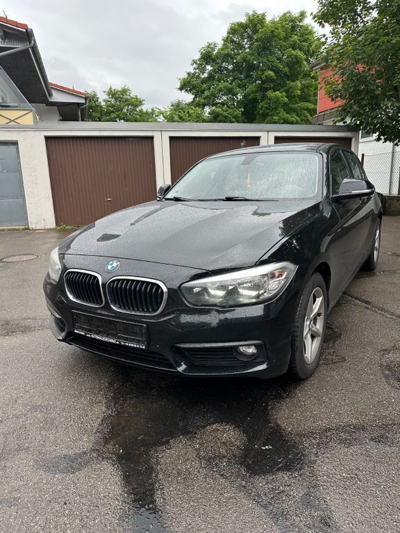 Schwarz Gebraucht 2015 BMW 116 Advantage Kleinwagen | 9.699 € (Fairer Preis) - Bild 1/4